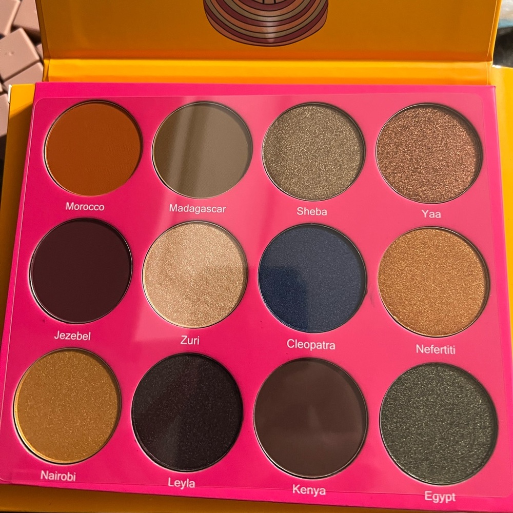 New Juvia’s Place Nubian 2 pallets limit available.